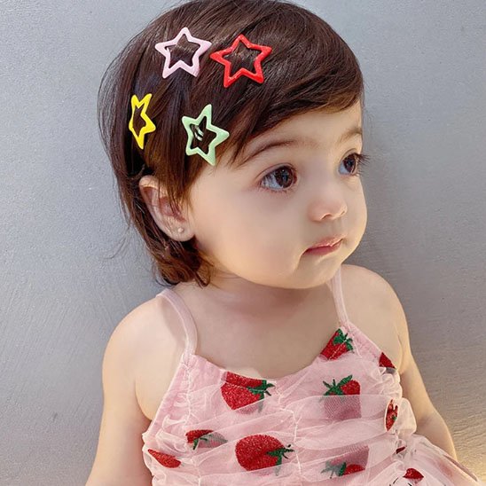 Assortiment barrettes cheveux étoilees dorées multicolores 