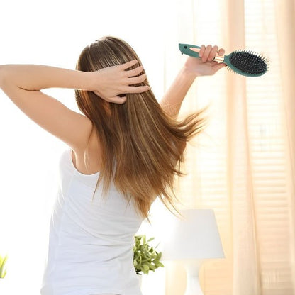 Brosse à cheveux Résultat cheveux lisses démêlés après utilisation 