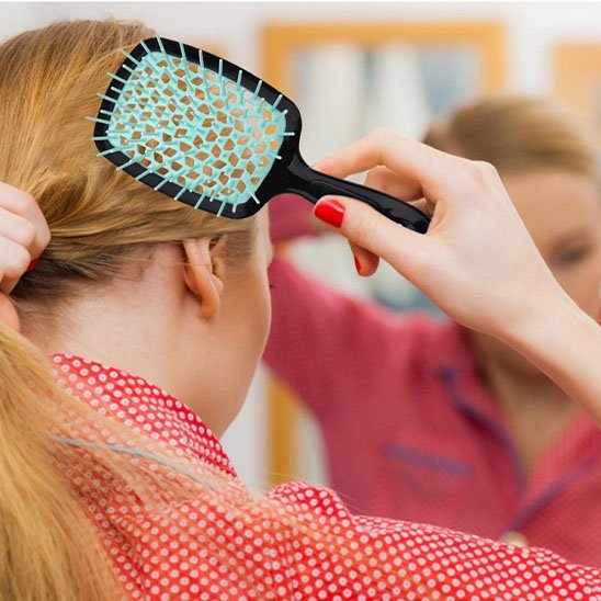 Brosse cheveux demelePlus massage cuir chevelu picots ventilés