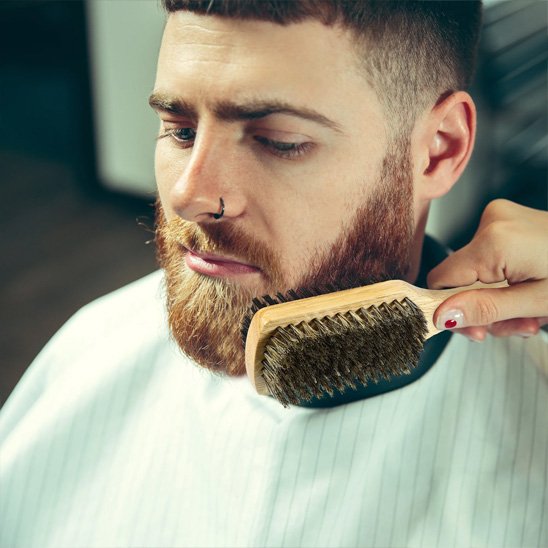 Brosse poil de sanglier homme Gentleman's Choice bois naturel barbe