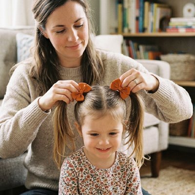 Elastique cheveux Doux et Resistants coiffure maman enfant souriants