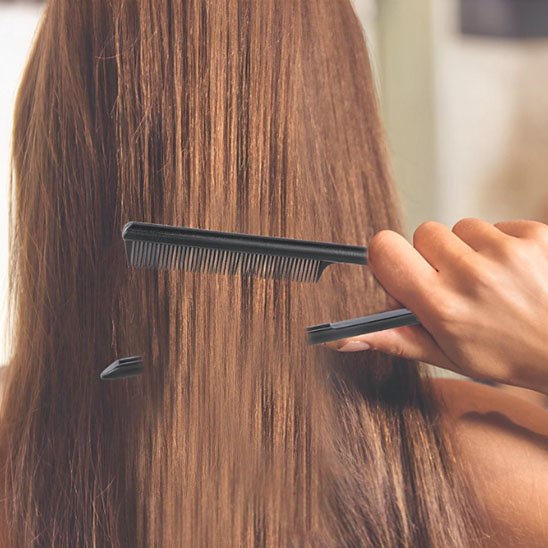 Peigne à cheveux DouceurFlow dents espacées design antidérapant