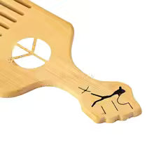 Peigne afro bois design poing americain PowerWood vue détaillee