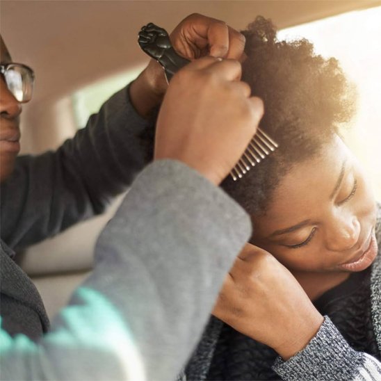 Peigne afro grip démêlage sans douleur cheveux boucles serrées
