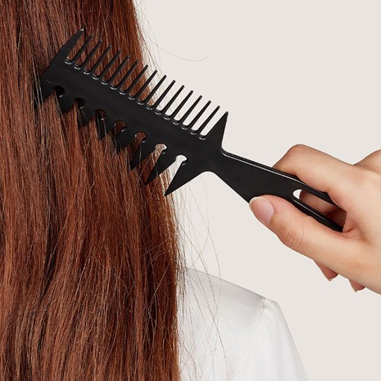Peigne double face ErgoGlisse noir ergonomique dents larges et fines