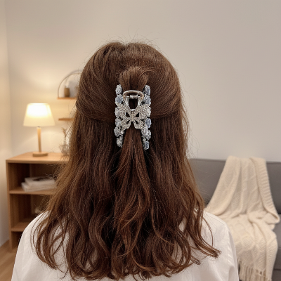 Pince à cheveux Papillon Fleuri Strass  ado cheveux ondulés maison