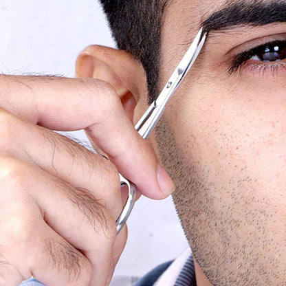 geste precis contrôle ciseau coiffure finition