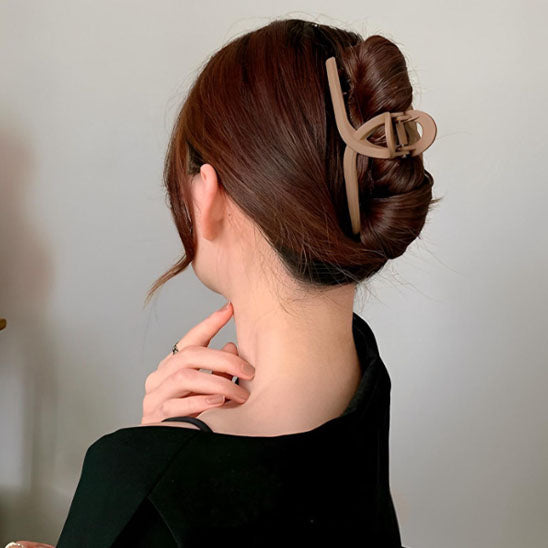 pince-a-cheveux croisee tranquillite esprit