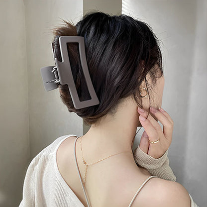 tenue decontractee confort pince a cheveux crabe